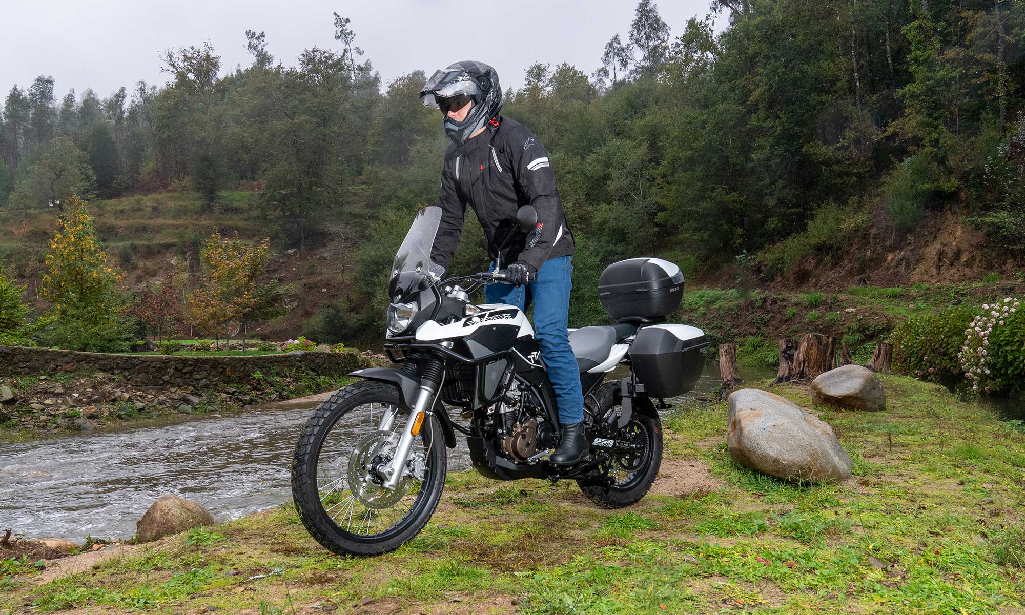 adventure 200